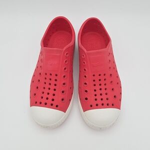 Native Kids Red Slip-On Sneakers Unisex C13